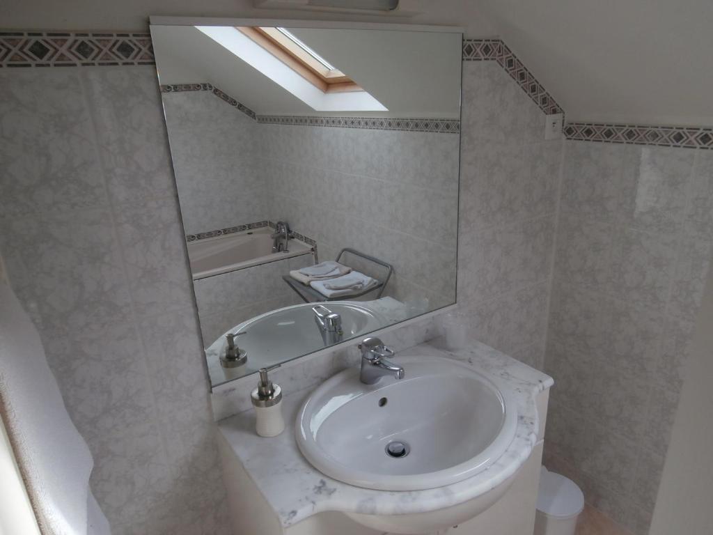 Bed and Breakfast Le Cardonnet Pont-Saint-Pierre Habitación foto